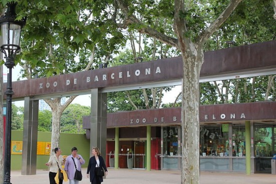 Barcelona Zoo photo outside the Barcelona Zoo